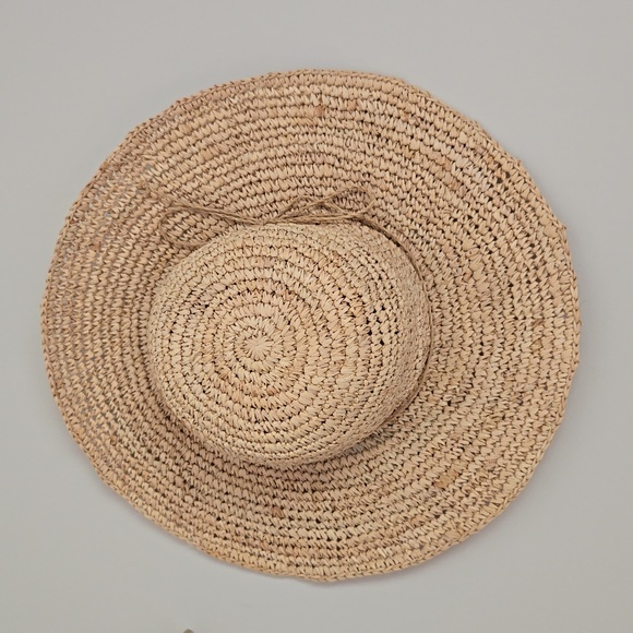 Kathy Jeanne Accessories - Straw Wide-Brim Sun Hat - Natural